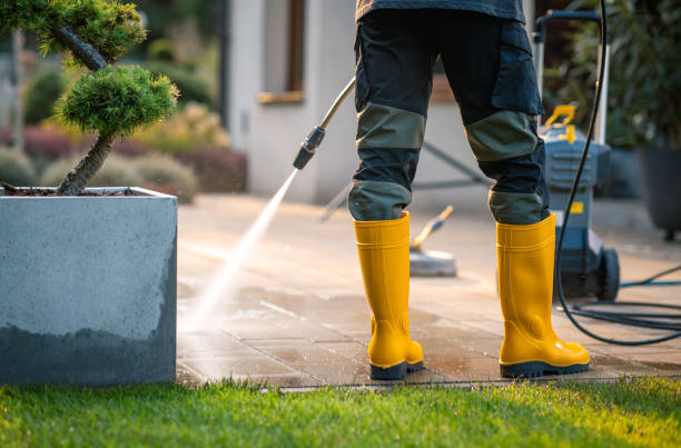 Best Local Pressure Washing Services  in North Syracuse, NY